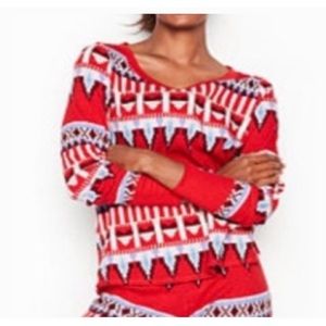 ✨Victoria Secret Aztec Thermal Top